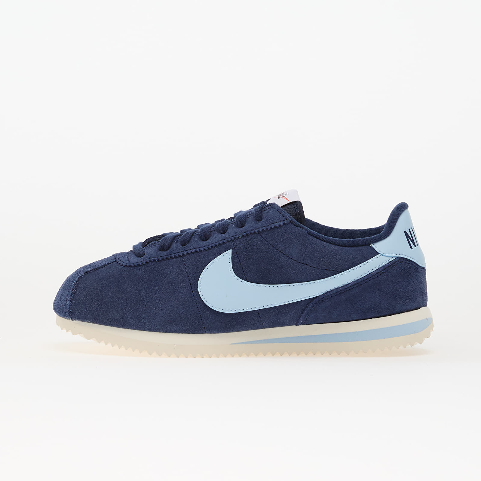 Sneakers und Schuhe für Frauen Nike Cortez Midnight Navy/ Celestine Blue-Sail