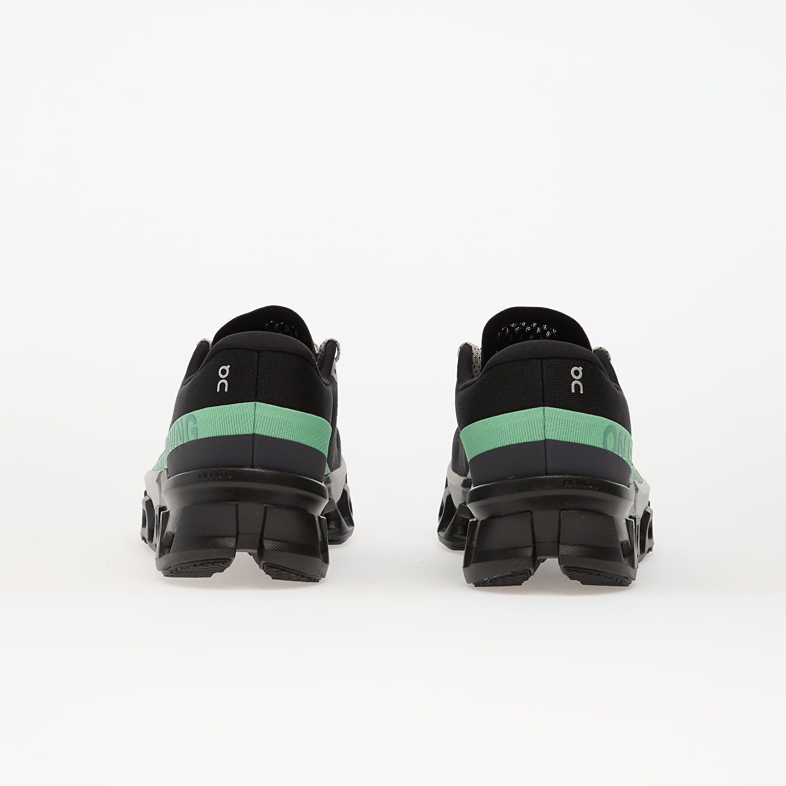 Turnschuhe und Schuhe für Männer On M Cloudmonster 2 Black/ Glacier