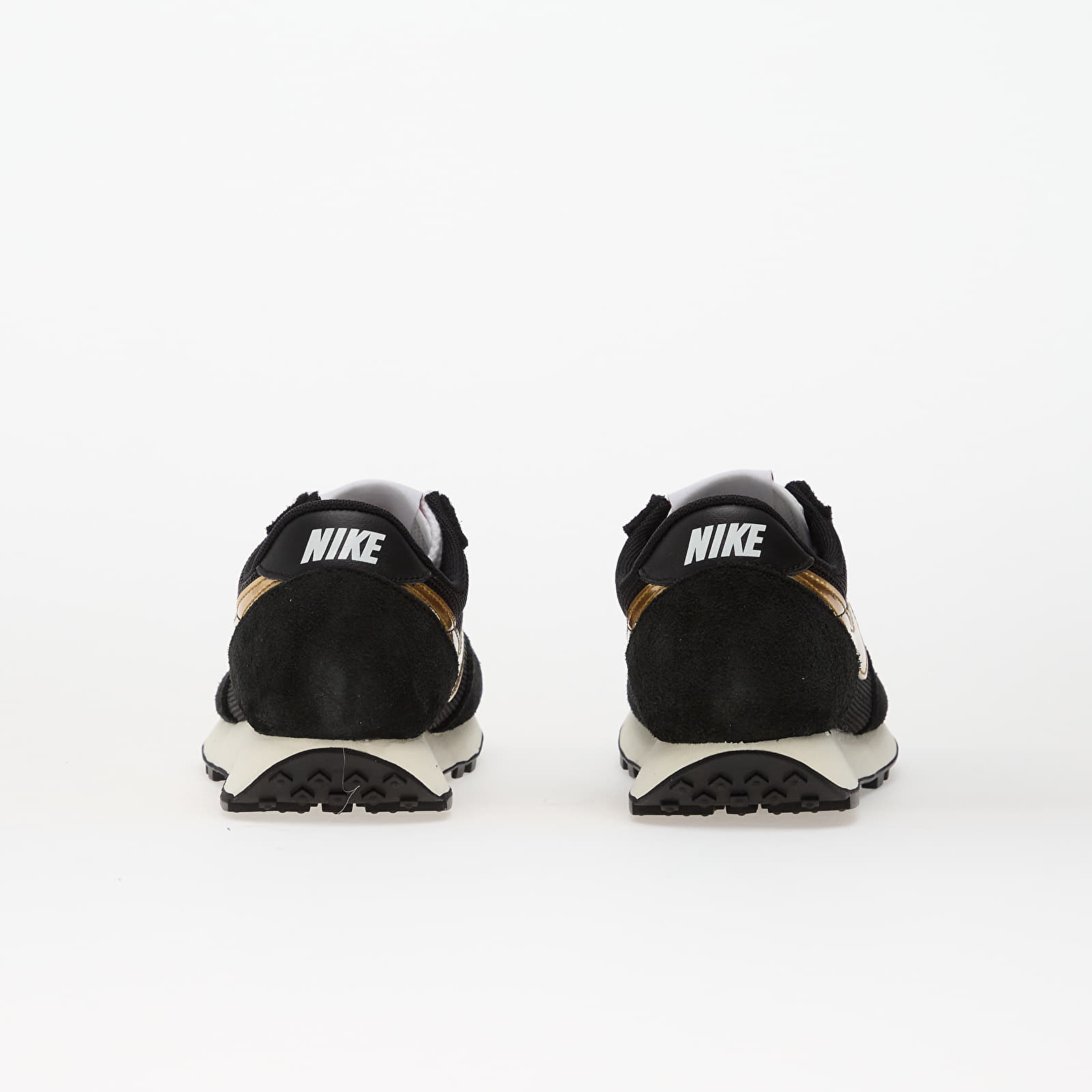 Cipők Nike Daybreak SP Black/ Metallic Gold-Black