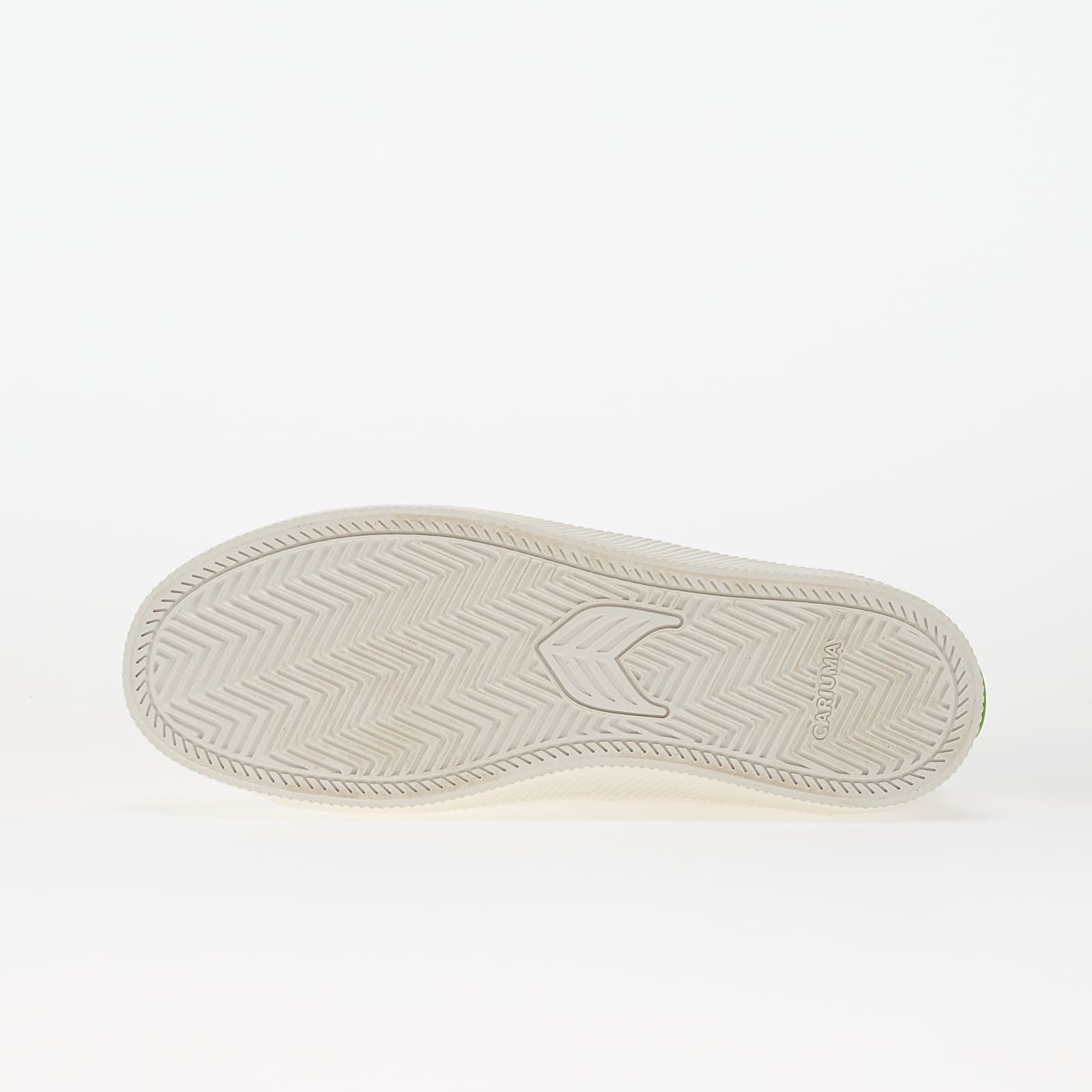Women's sneakers and shoes Cariuma W Oca Therma Low White
