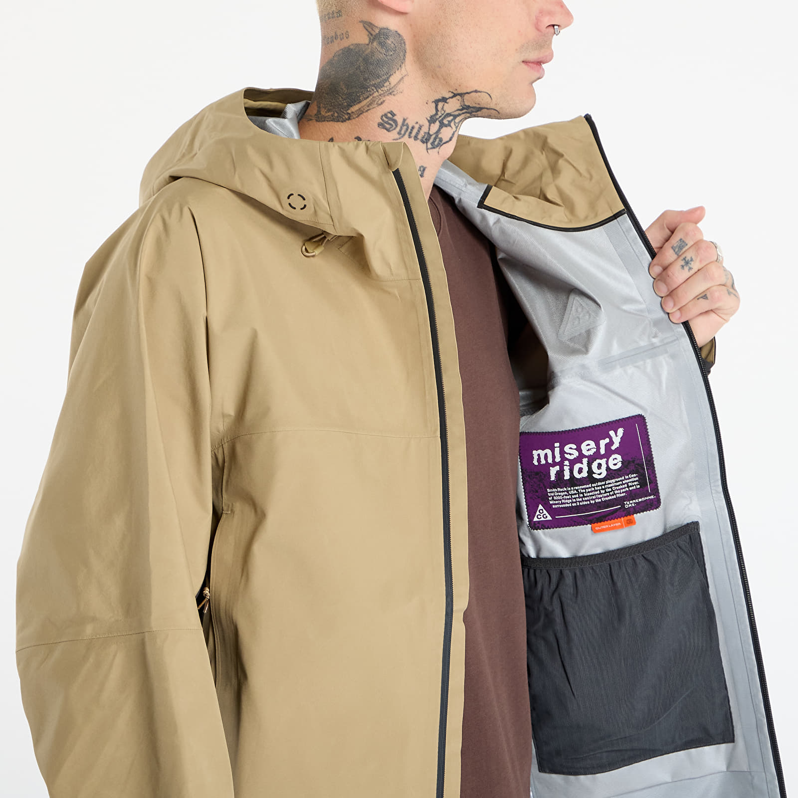 Men's jackets Nike ACG "Misery Ridge" Storm-FIT ADV GORE-TEX Jacket Parachute Beige/ Anthracite/ Summit White