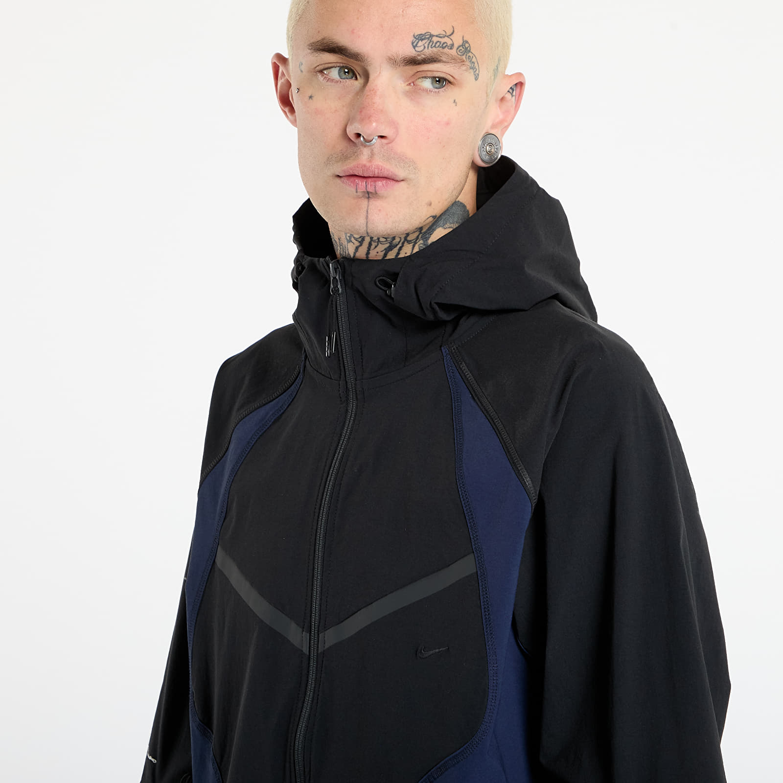 Men's jackets Nike Tech Men's Dri-FIT Woven Color-Block Windrunner Loose Jacket Black/ Obsidian/ Black