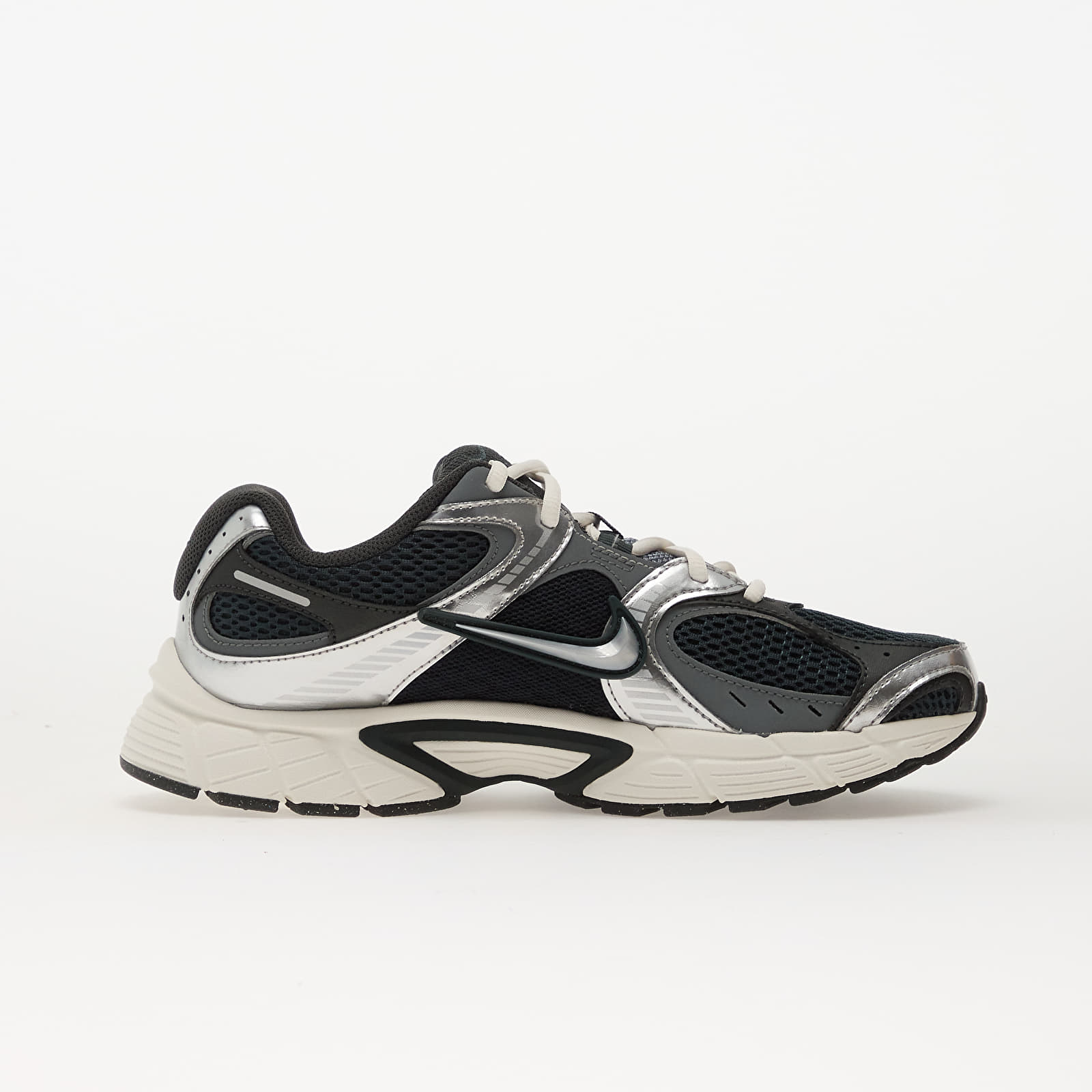 Încălțăminte și sneakerși pentru femei Nike V5 Rnr Seaweed/ Metallic Silver-Anthracite