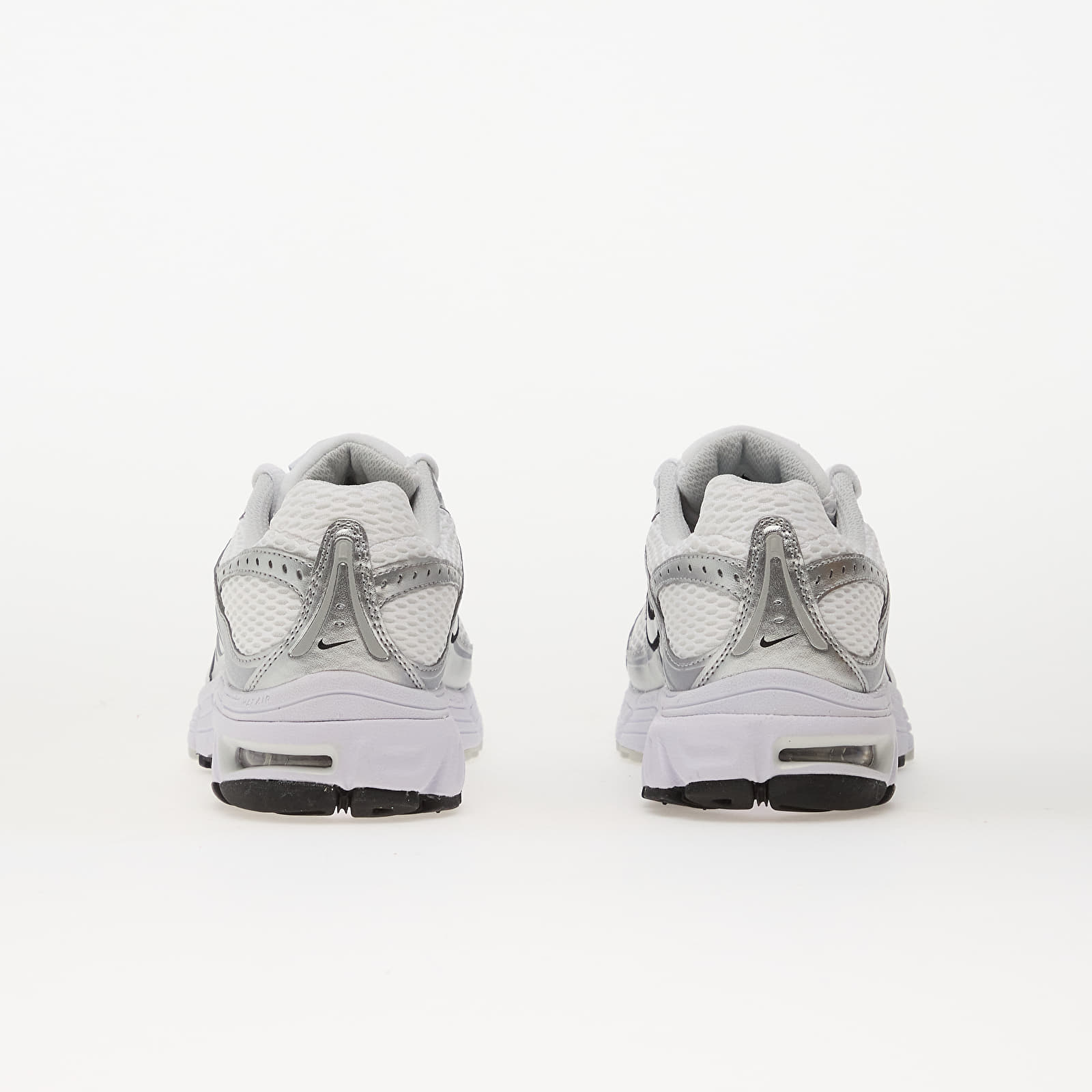 Chaussures et baskets femme Nike W Air Max Moto 2K White/ Photon Dust-Metallic Silver-Black