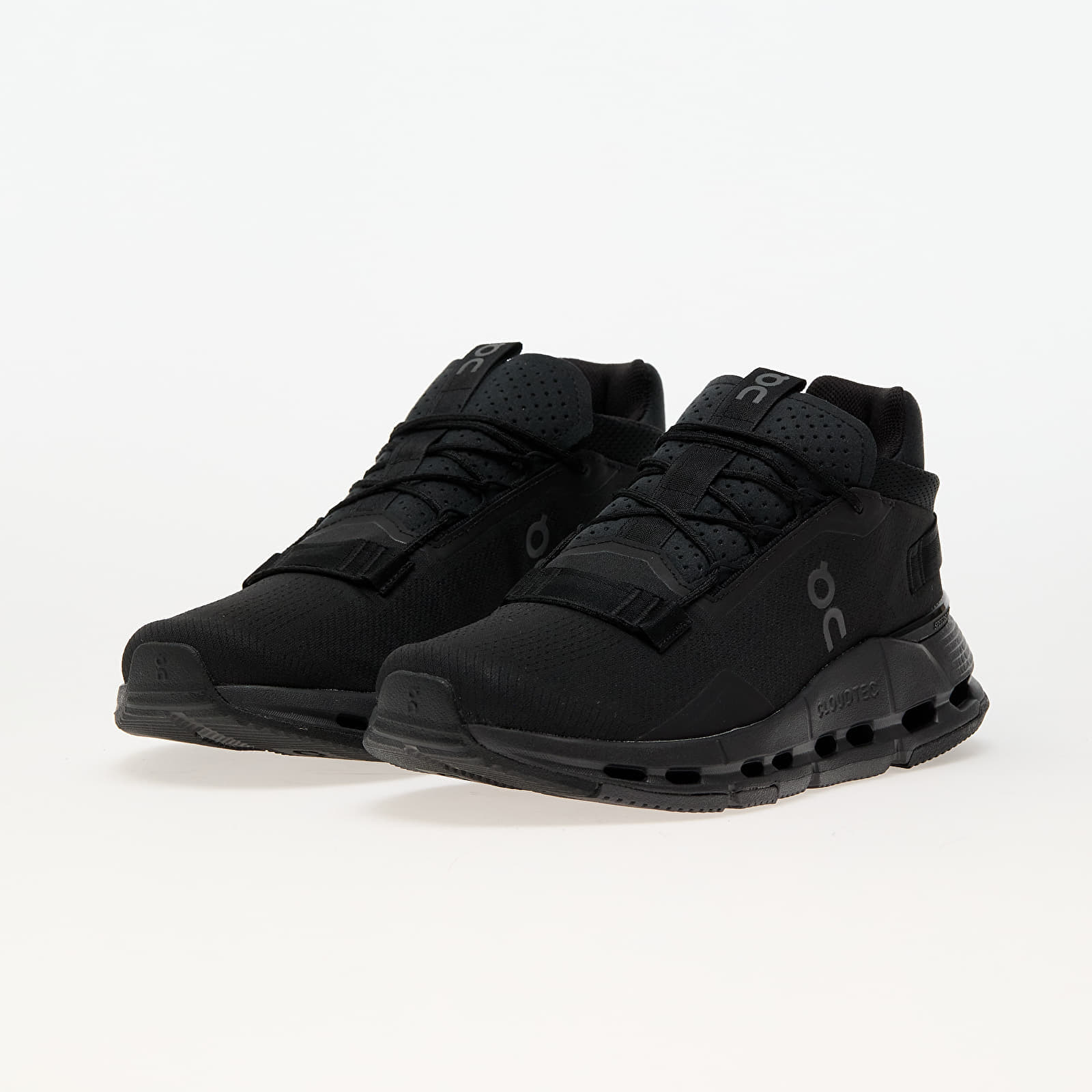 Sieviešu kedas un apavi On W Cloudnova 2 All Black