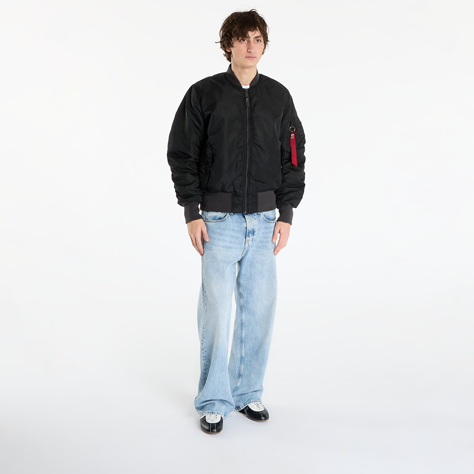 Kurtki męskie Alpha Industries MA-1 Distressed Black