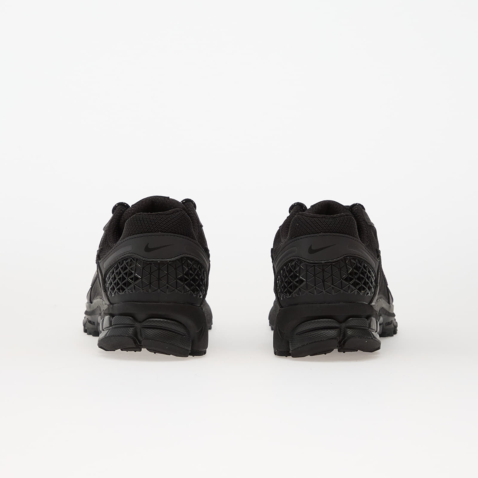 Men's sneakers and shoes Nike Zoom Vomero 5 Se Black/ Black-Anthracite-Lt Lemon Twist