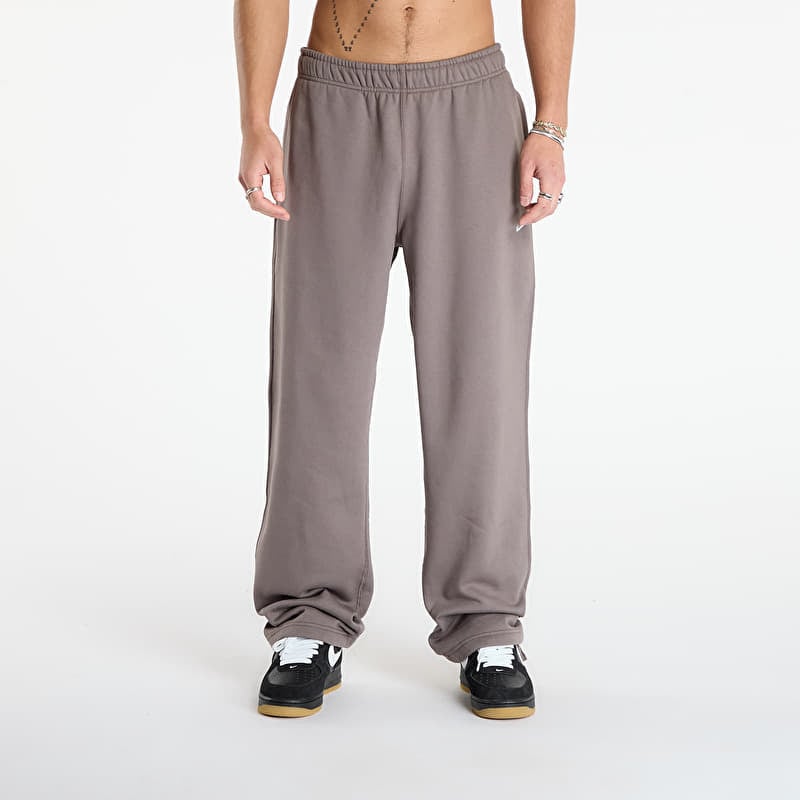 Tepláky Nike Solo Swoosh Men's Fleece Open-Hem Pants Cave Stone/ Cave Stone/ White