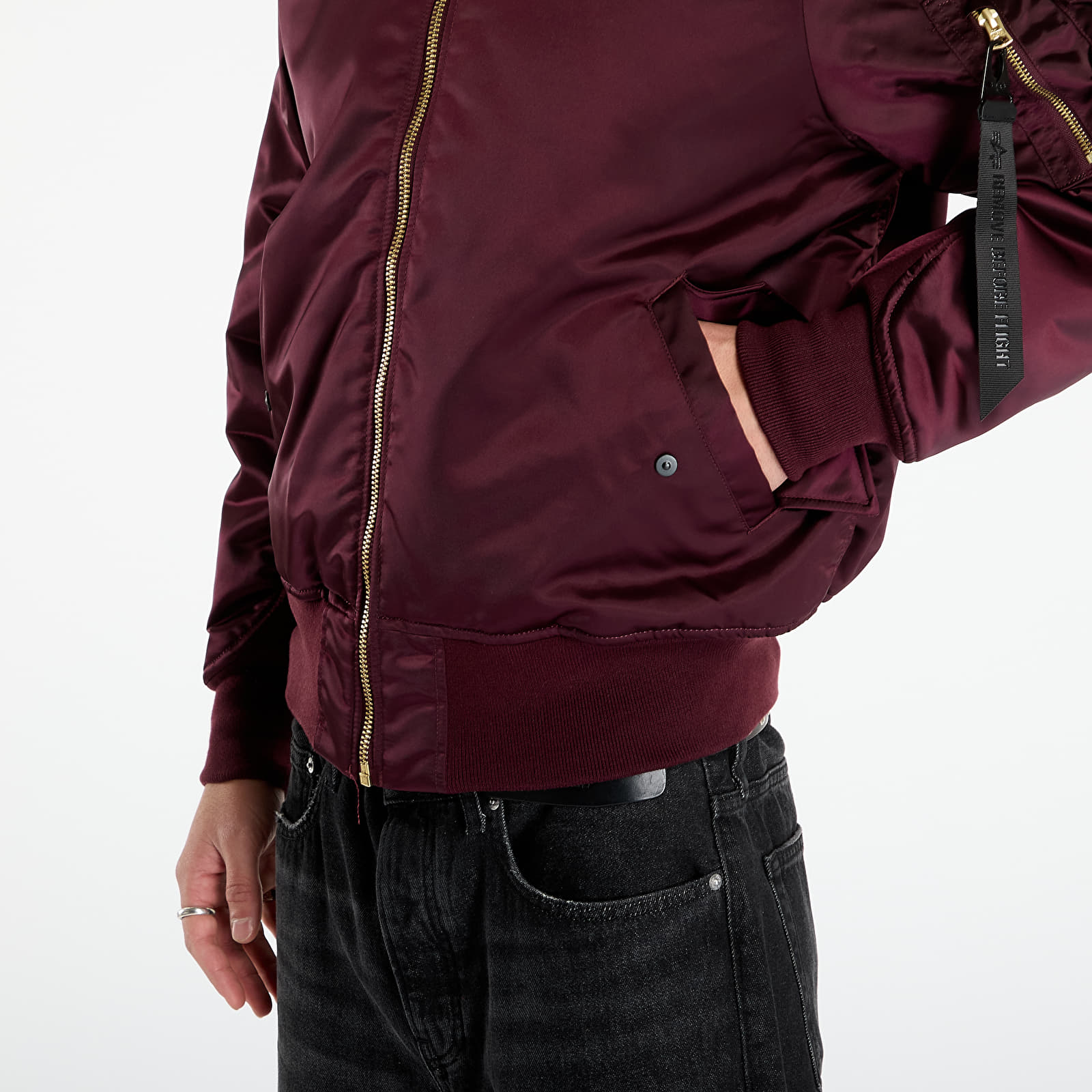 Miesten takit Alpha Industries MA-1 Base Flight Jacket Dark Cherry