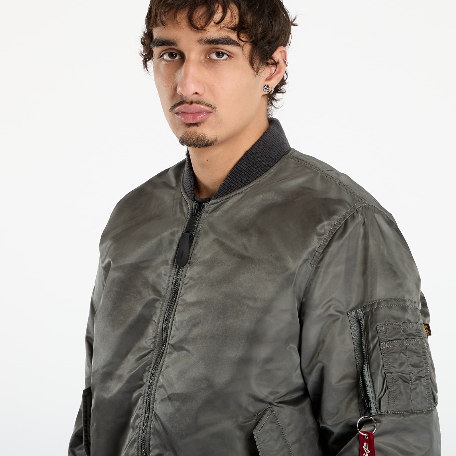 Giacche da uomo Alpha Industries MA-1 Distressed Vintage Green