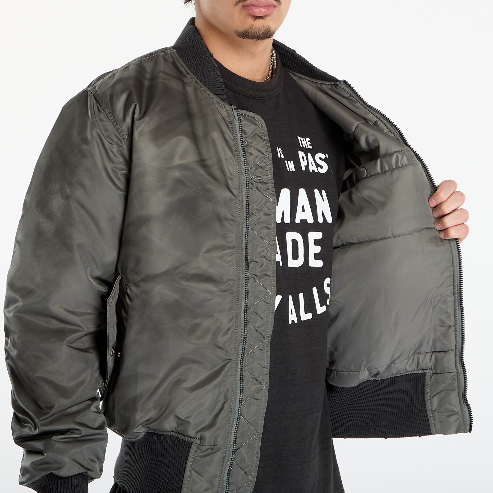 Giacche da uomo Alpha Industries MA-1 Distressed Vintage Green