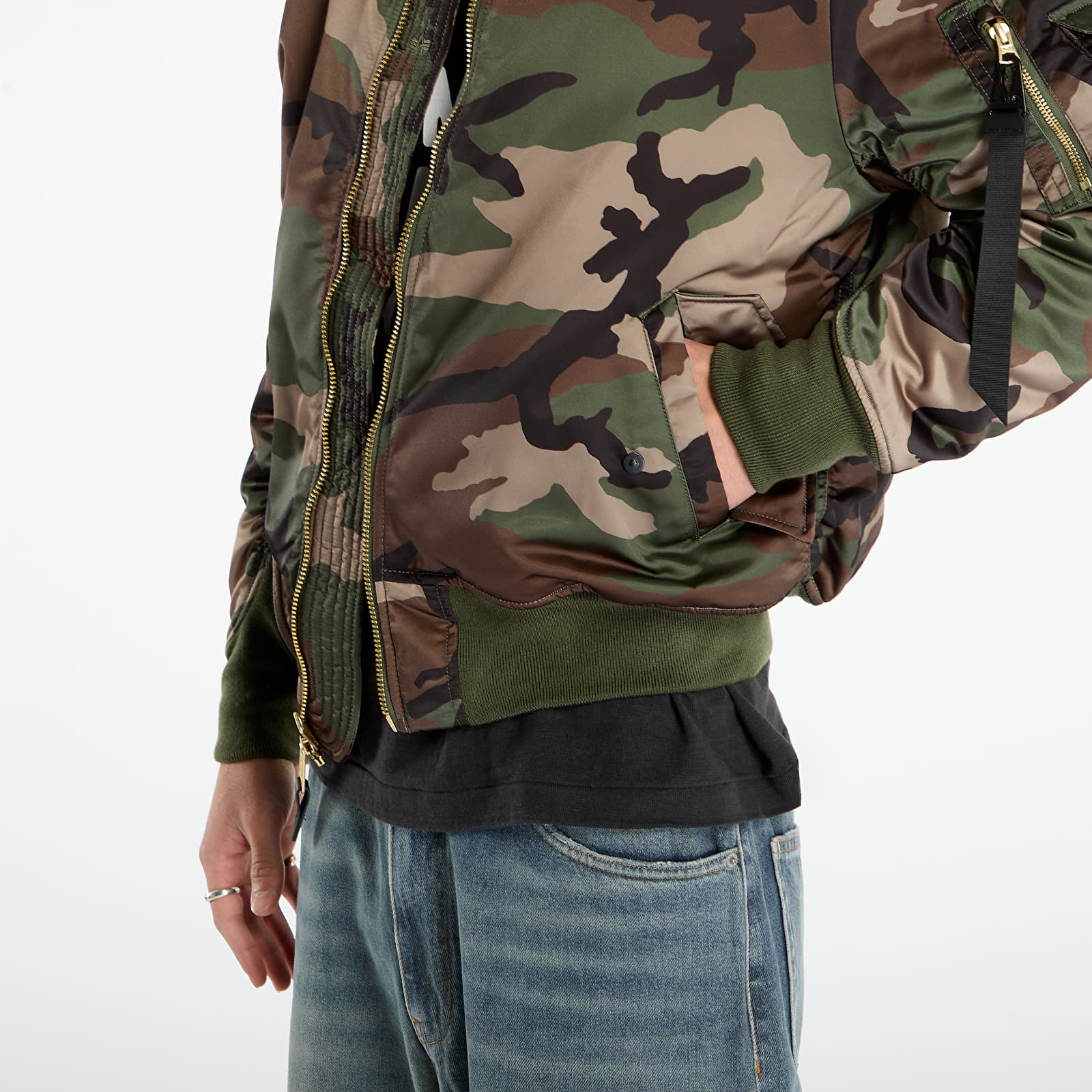 Miesten takit Alpha Industries MA-1 Base Flight Jacket Camo Wdl Camo 65