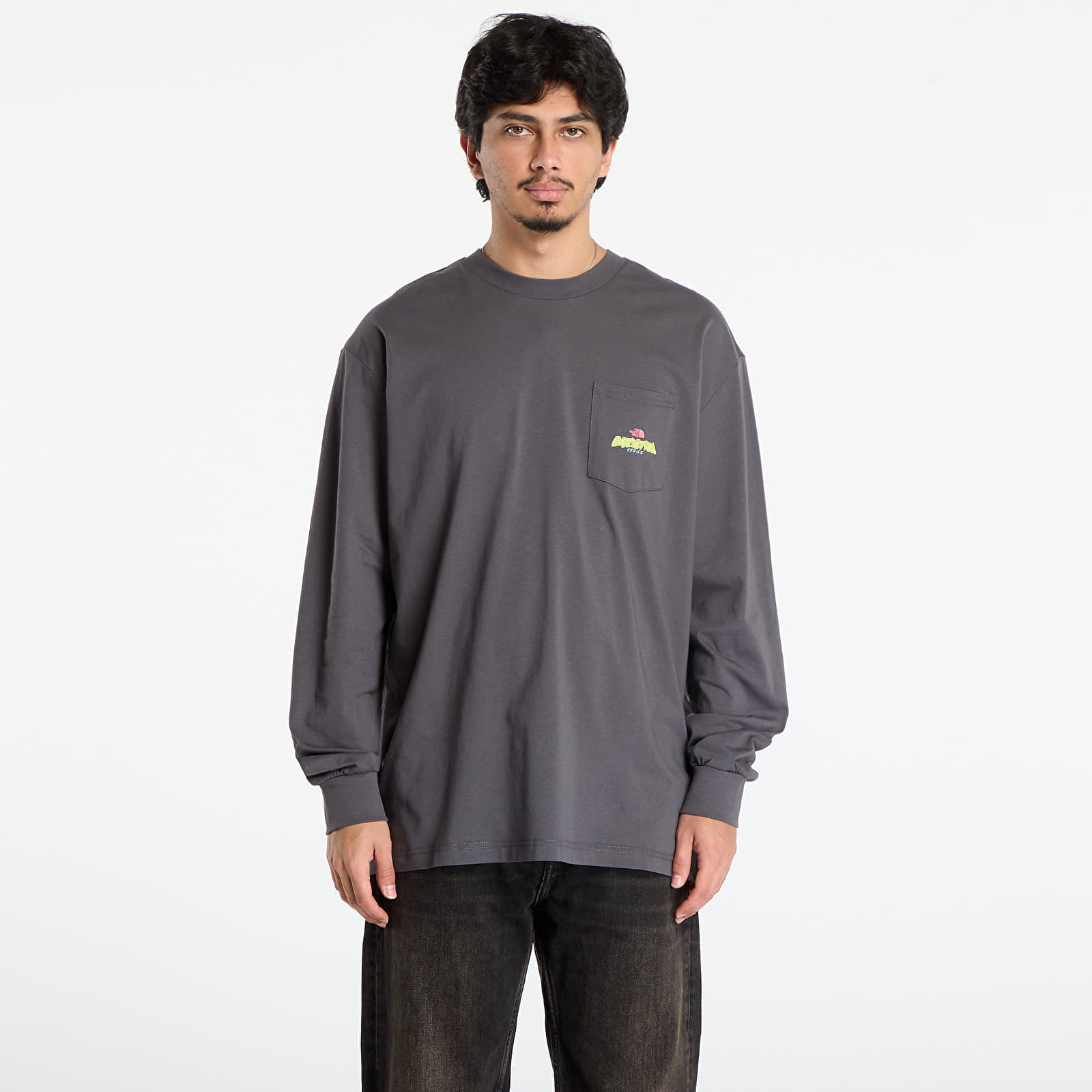 Tricou The North Face U Expedition Celebration Oversized L/S Tee UNISEX Anthracite Grey L