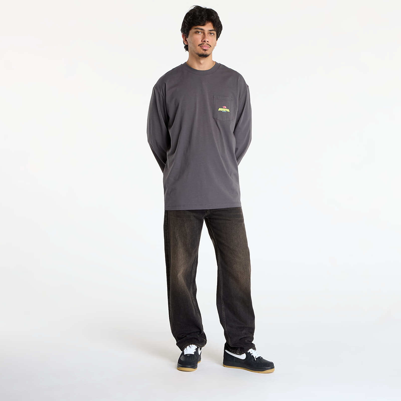 Мужские футболки The North Face U Expedition Celebration Oversized L/S Tee UNISEX Anthracite Grey