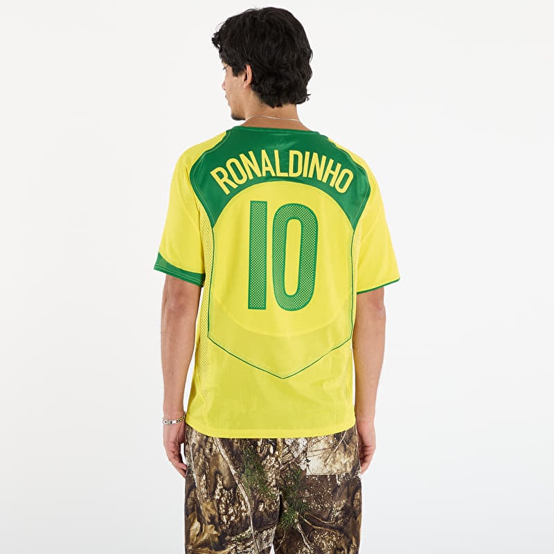 Nike Men's Ronaldinho Brazil 2004 Total 90 Reissue Soccer Replica