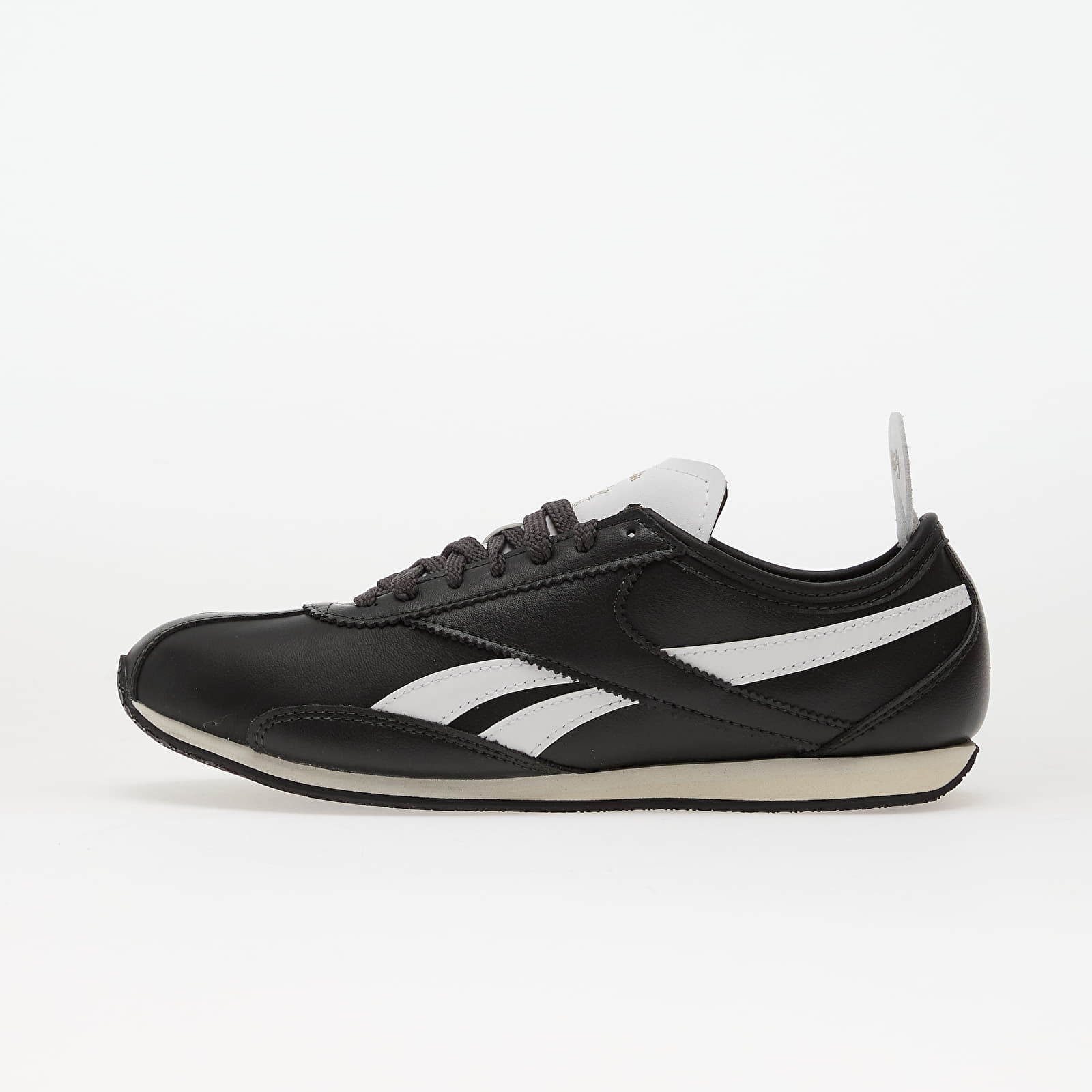 Încălțăminte și sneakerși pentru bărbați Reebok R400 Washed Black/ Washed Black/ Chalk