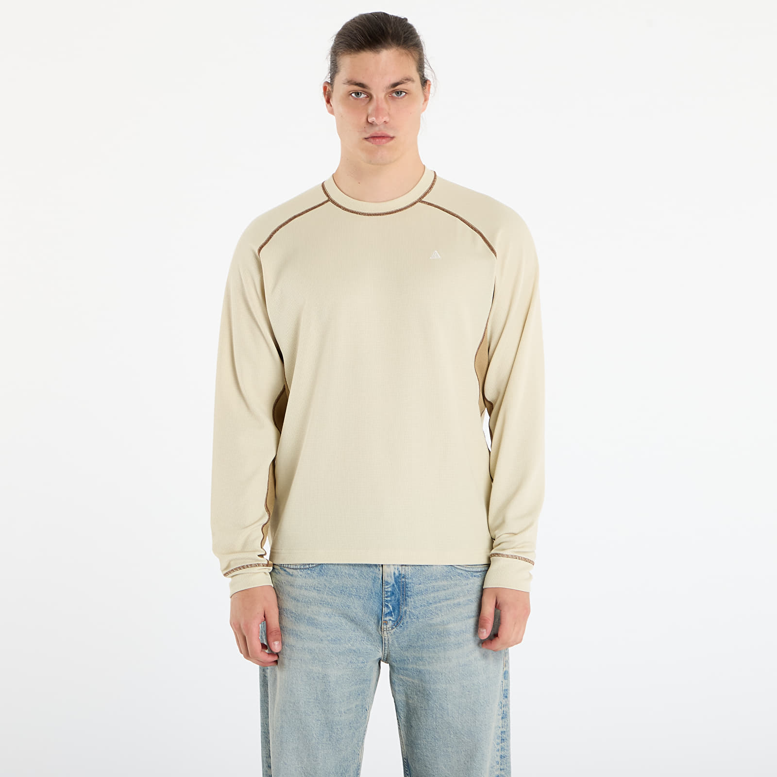 Pánske tričká Nike ACG "Chinati" Men's Dri-FIT ADV Long-Sleeve Top Lt Khaki/ Parachute Beige/ Summit White