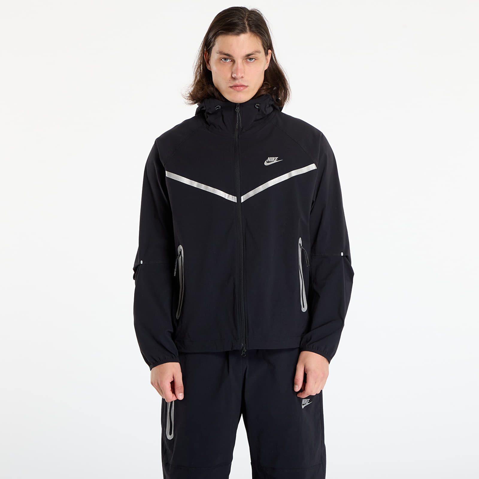 Vestes pour hommes Nike Tech Men's Full-Zip Woven Windrunner Jacket Black