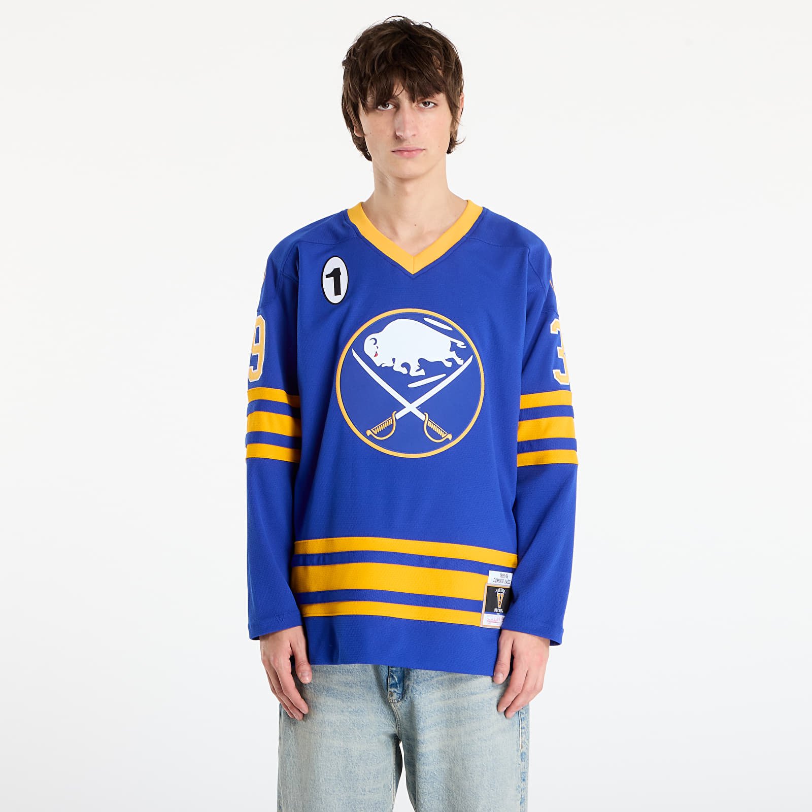 Tricouri bărbați Mitchell & Ness NHL Dark Jersey Sabres 1995 Dominik Hasek Royal