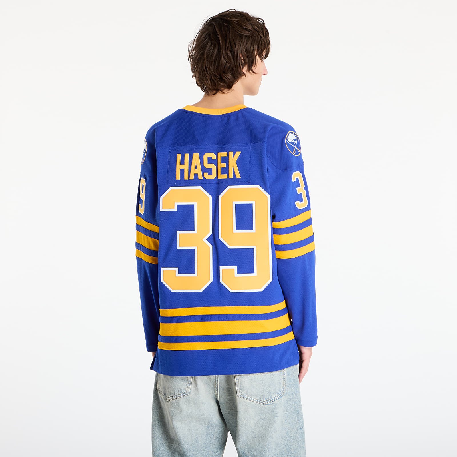 Tricouri bărbați Mitchell & Ness NHL Dark Jersey Sabres 1995 Dominik Hasek Royal