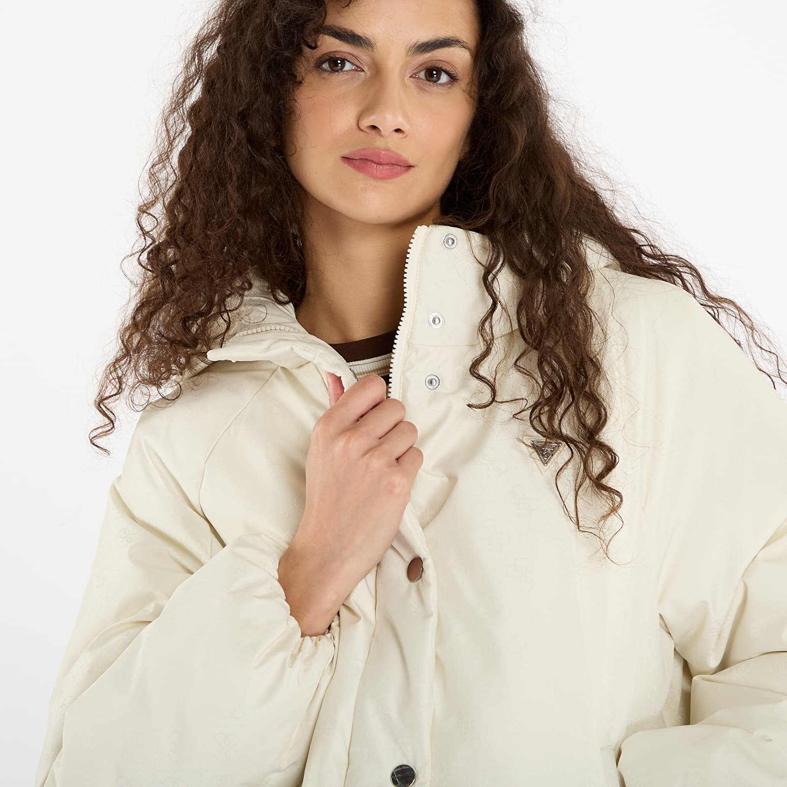 Якета GUESS 4G Boxy Puffer Jacket Cream