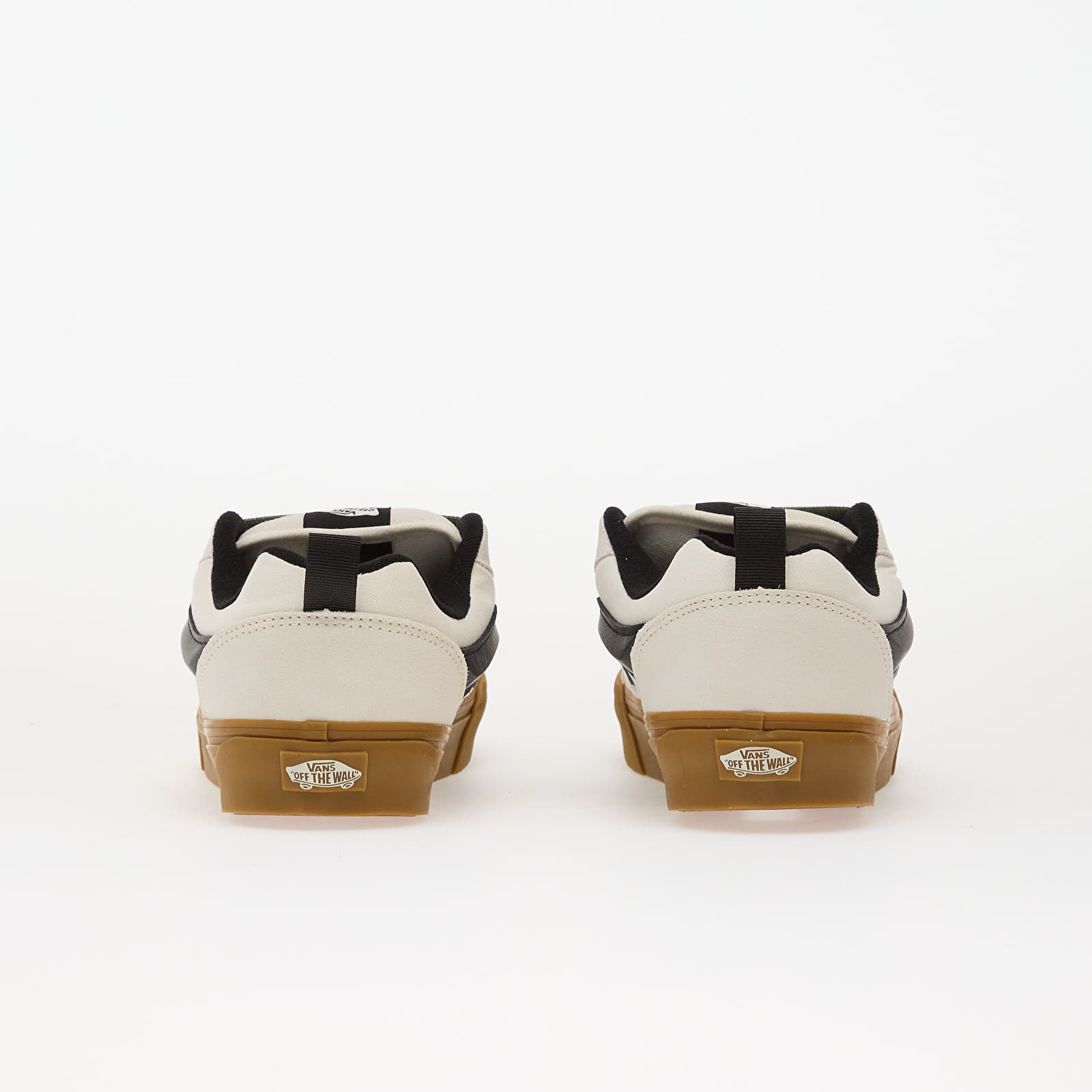 Men's sneakers and shoes Vans Knu Skool Gum White/ Black
