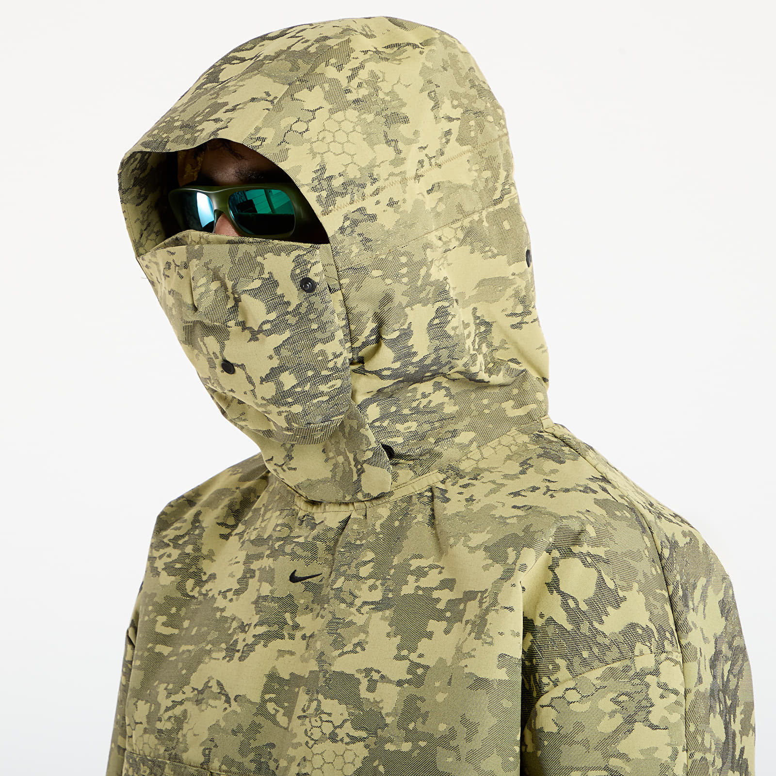 Pánské bundy Nike Tech Men's Woven CORDURA® Jacket Neutral Olive/ Black