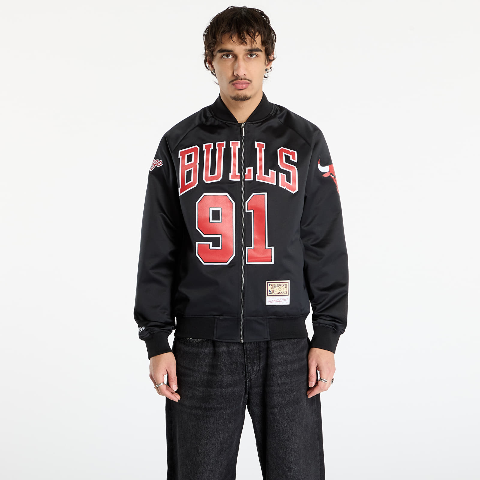 Muške jakne Mitchell & Ness NBA Maxxed Out Satin Jacket Bulls Dennis Rodman Black