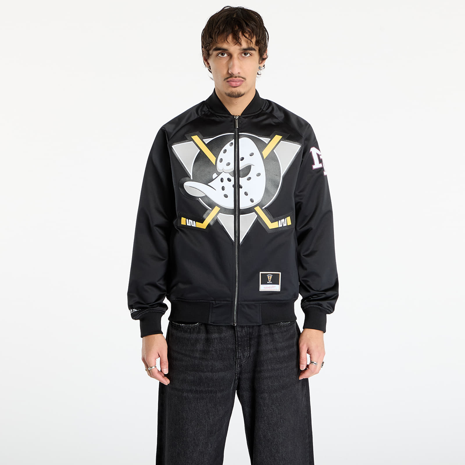 Jachetă Mitchell & Ness NHL Maxxed Out Satin Jacket Ducks 1992 Teemu Selanne Black XL