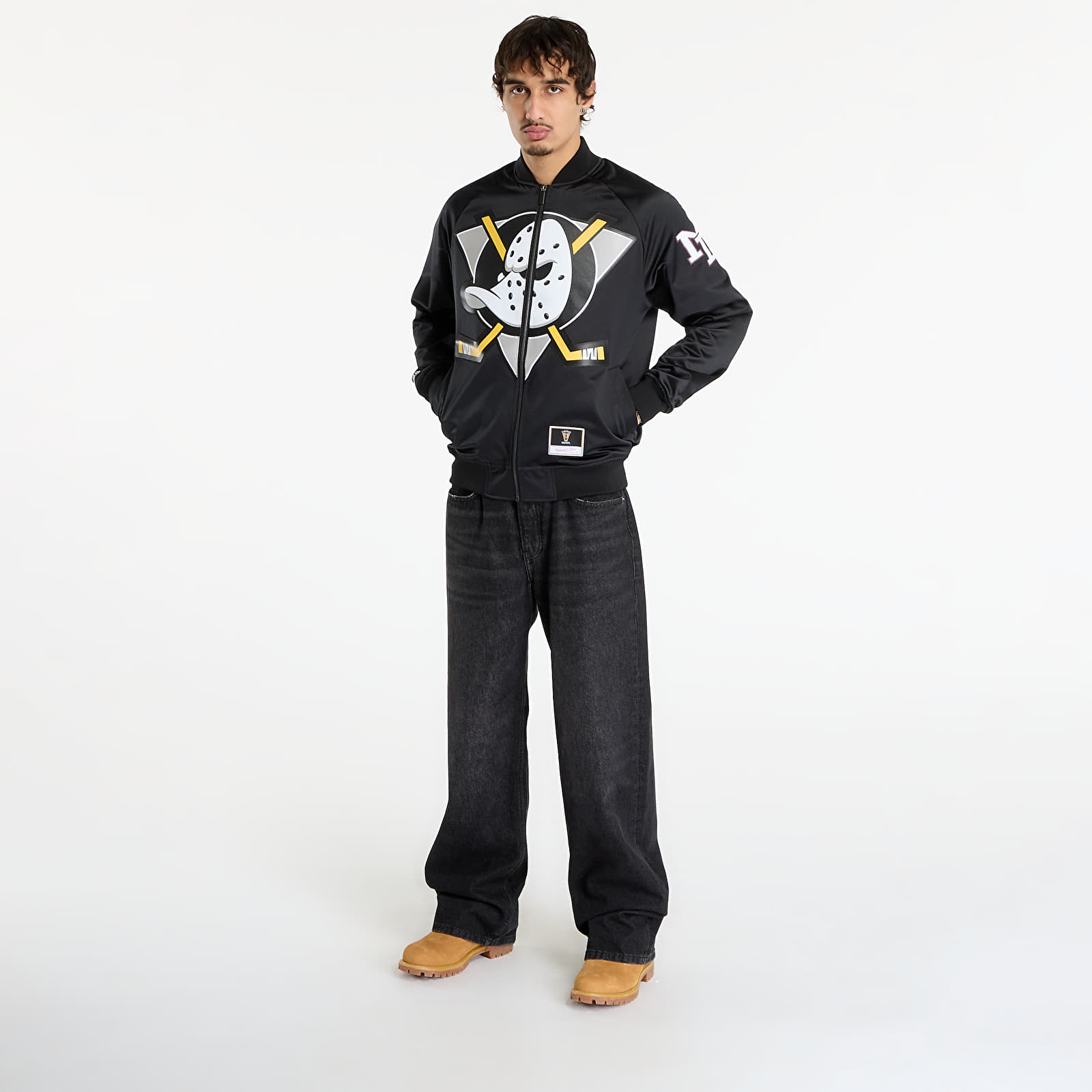 Muške jakne Mitchell & Ness NHL Maxxed Out Satin Jacket Ducks 1992 Teemu Selanne Black