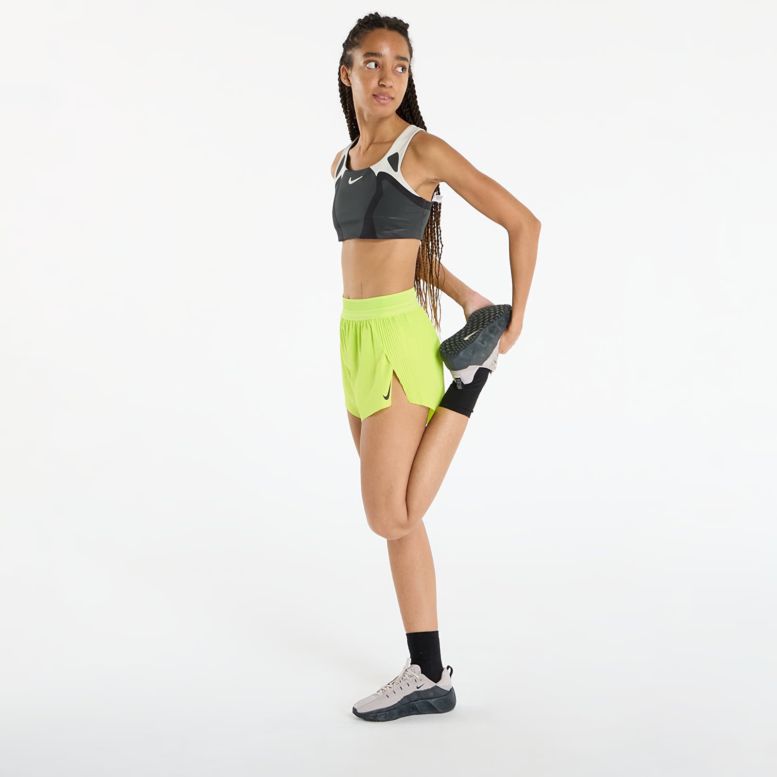 Γυναικεία σορτς Nike AeroSwift Women's Dri-FIT ADV Mid-Rise 3" Brief-Lined Running Shorts Cyber/ Black