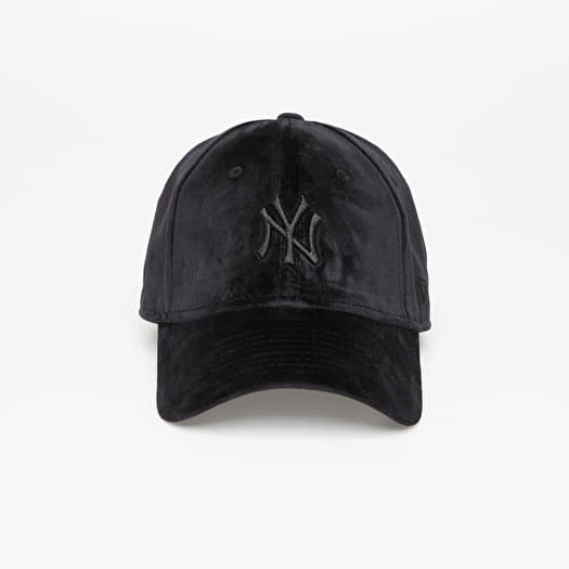 Cap New Era New York Yankees Womens MLB Velour 9FORTY Adjustable Cap Black