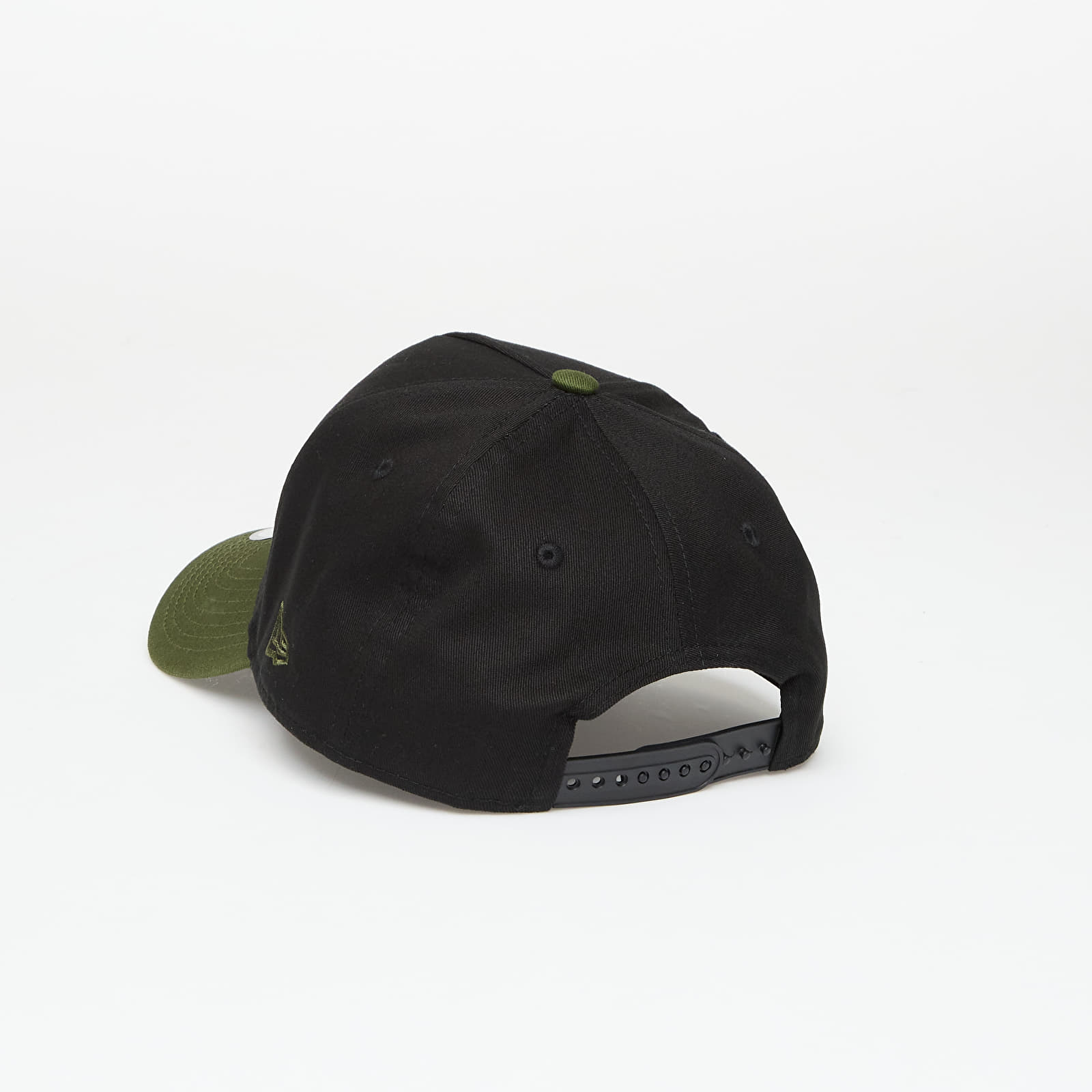 Moške kape New Era Camo Patch Black 9FORTY E-Frame Adjustable Cap Black/ Rifle Green