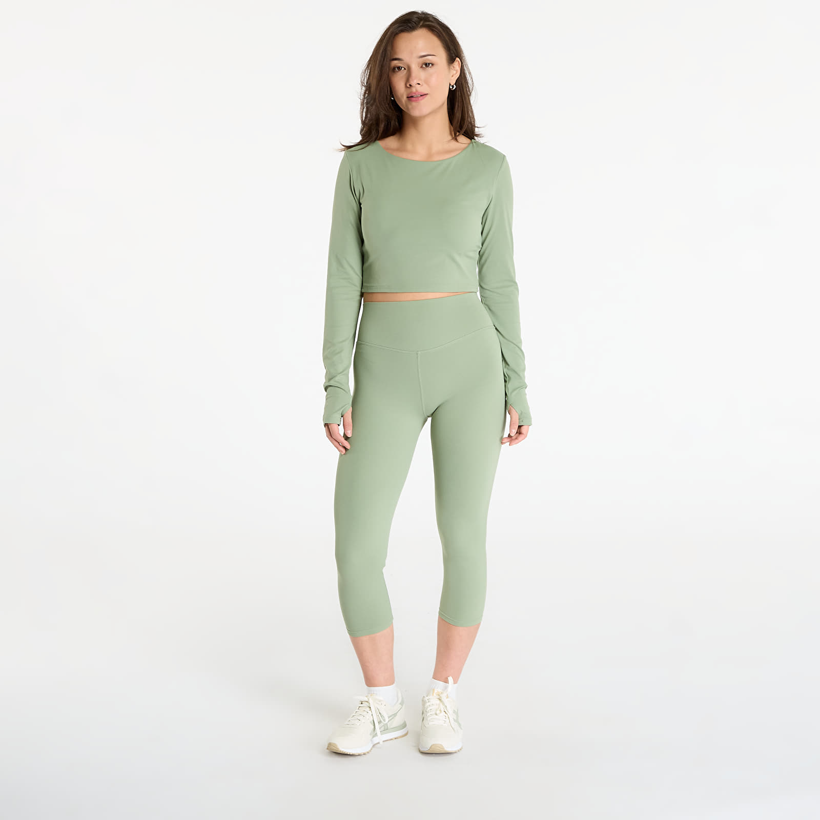 Legíny Urban Classics Ladies Capri Leggings Matcha Green