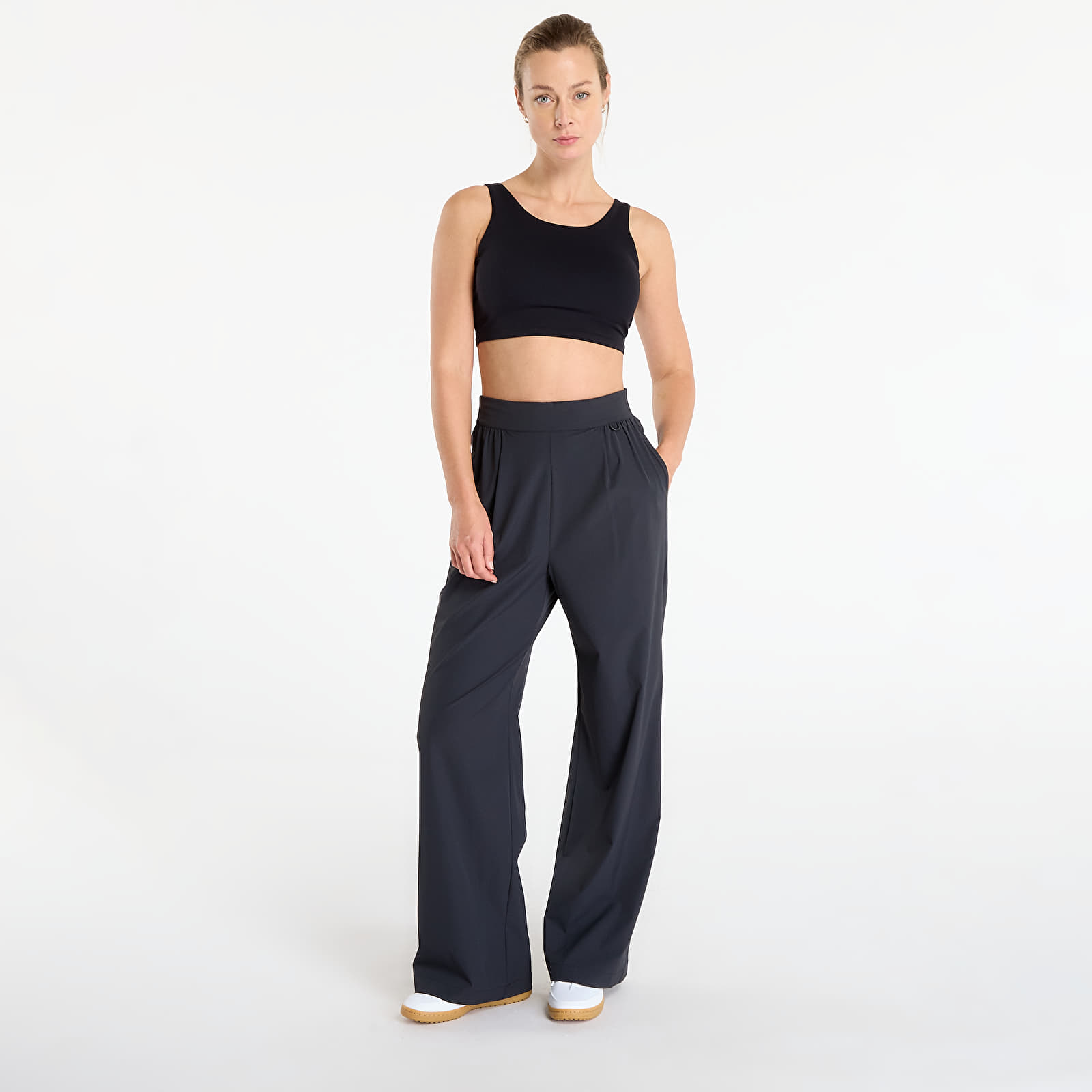 Bukser Nike 24.7 PerfectStretch Women's Dri-FIT High-Waisted Loose Wide-Leg Pants Black/ Dk Smoke Grey