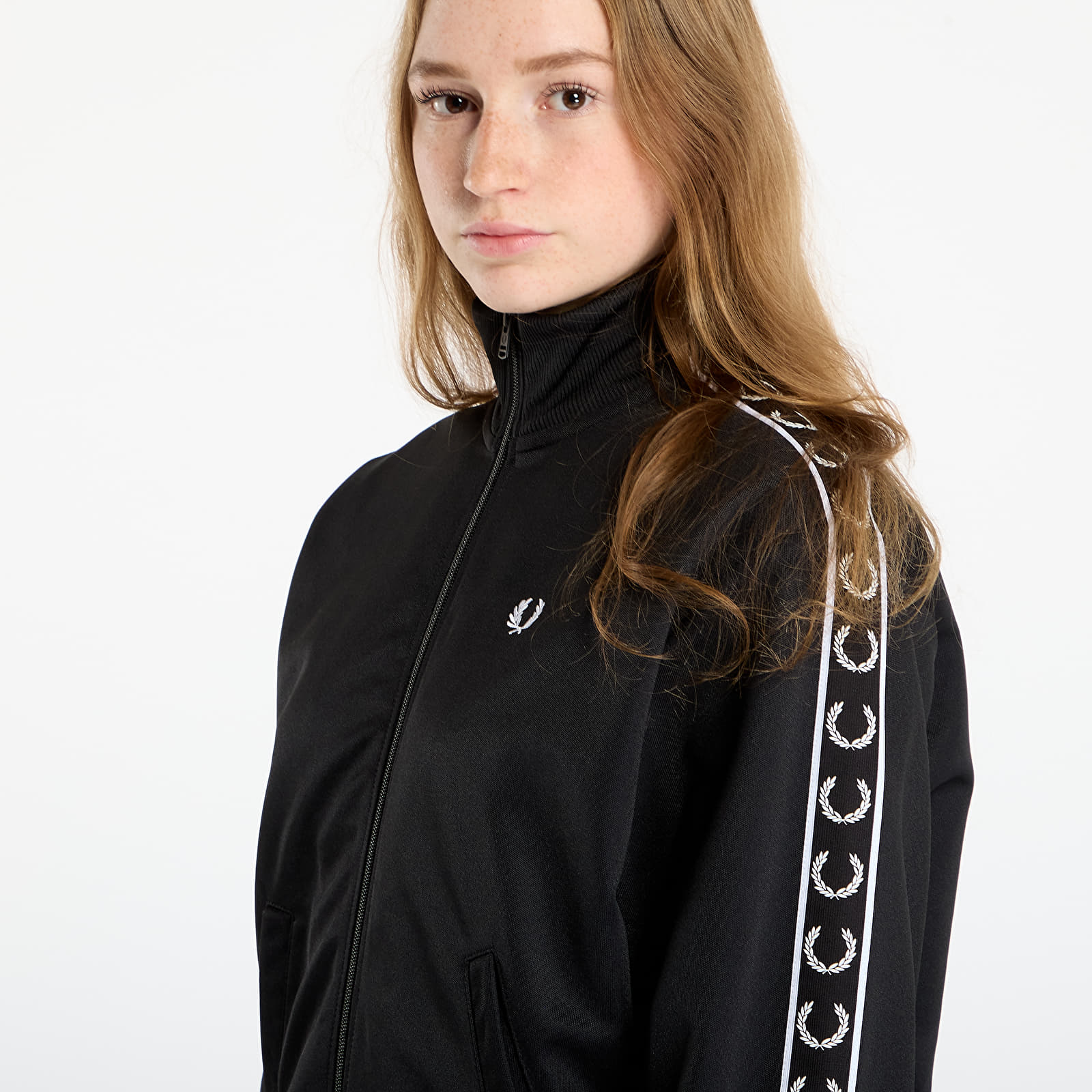 Дамски якета FRED PERRY Taped Track Jacket Black