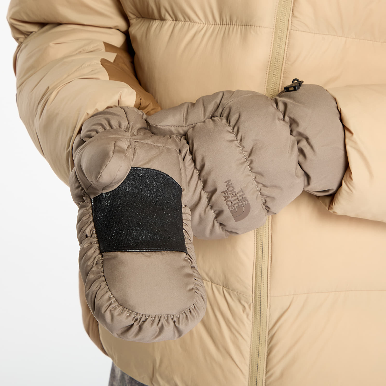 Pánske rukavice The North Face Montana Puffer Mitt Mocha Brown