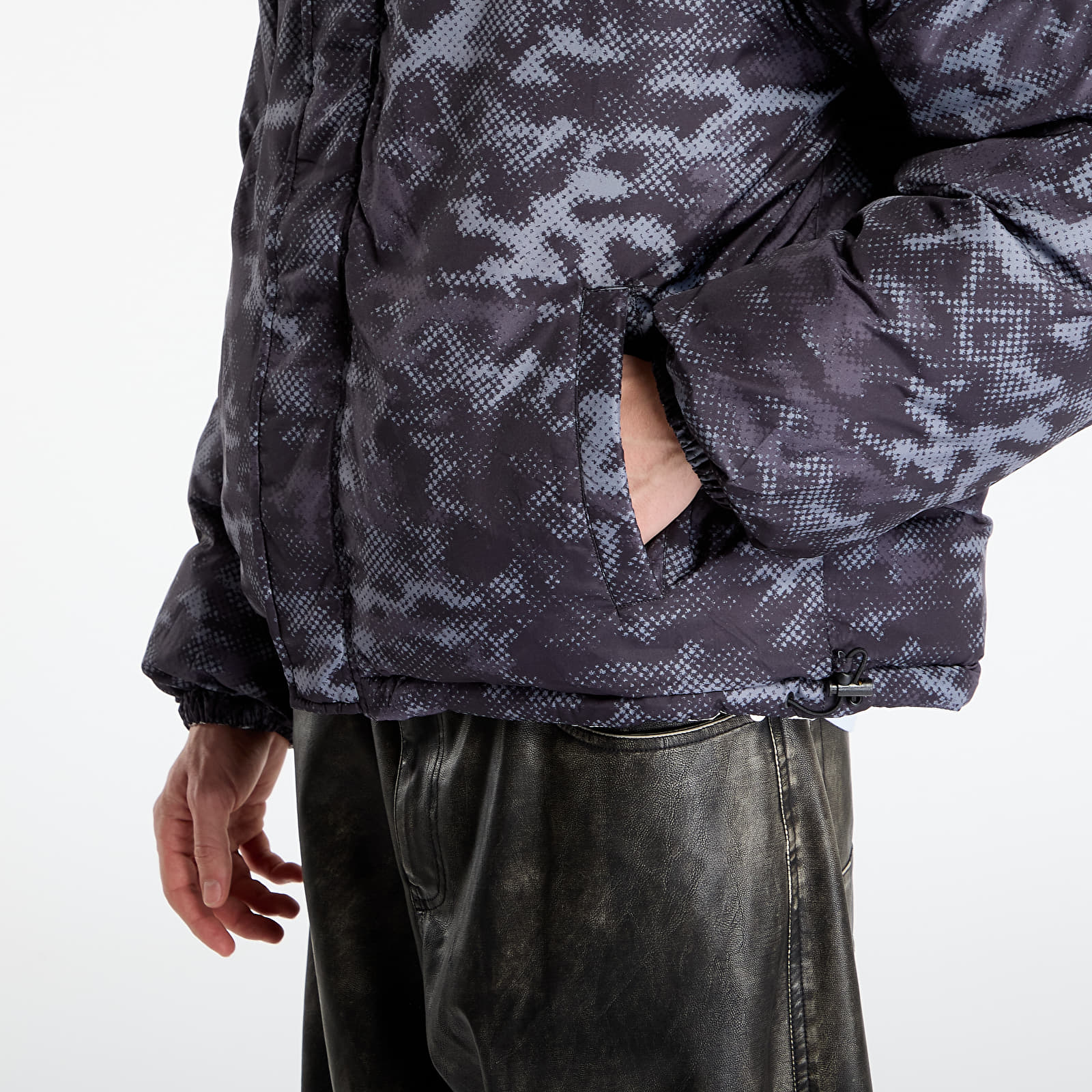 Men's jackets Wasted Paris M Digicamo Reversible Puffer Camo White/ Black