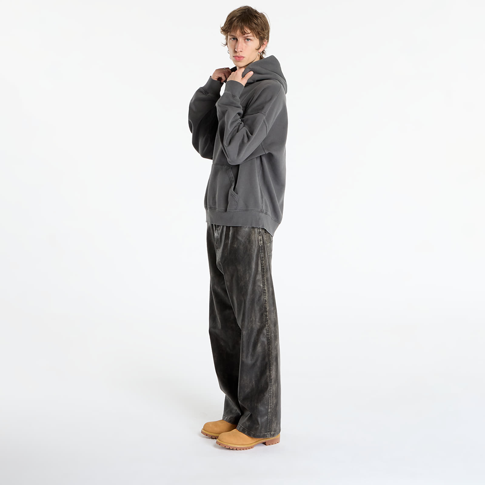 Férfi kapucnis pulcsik Carhartt WIP Hooded Benton Sweat UNISEX Graphite Garment Dyed