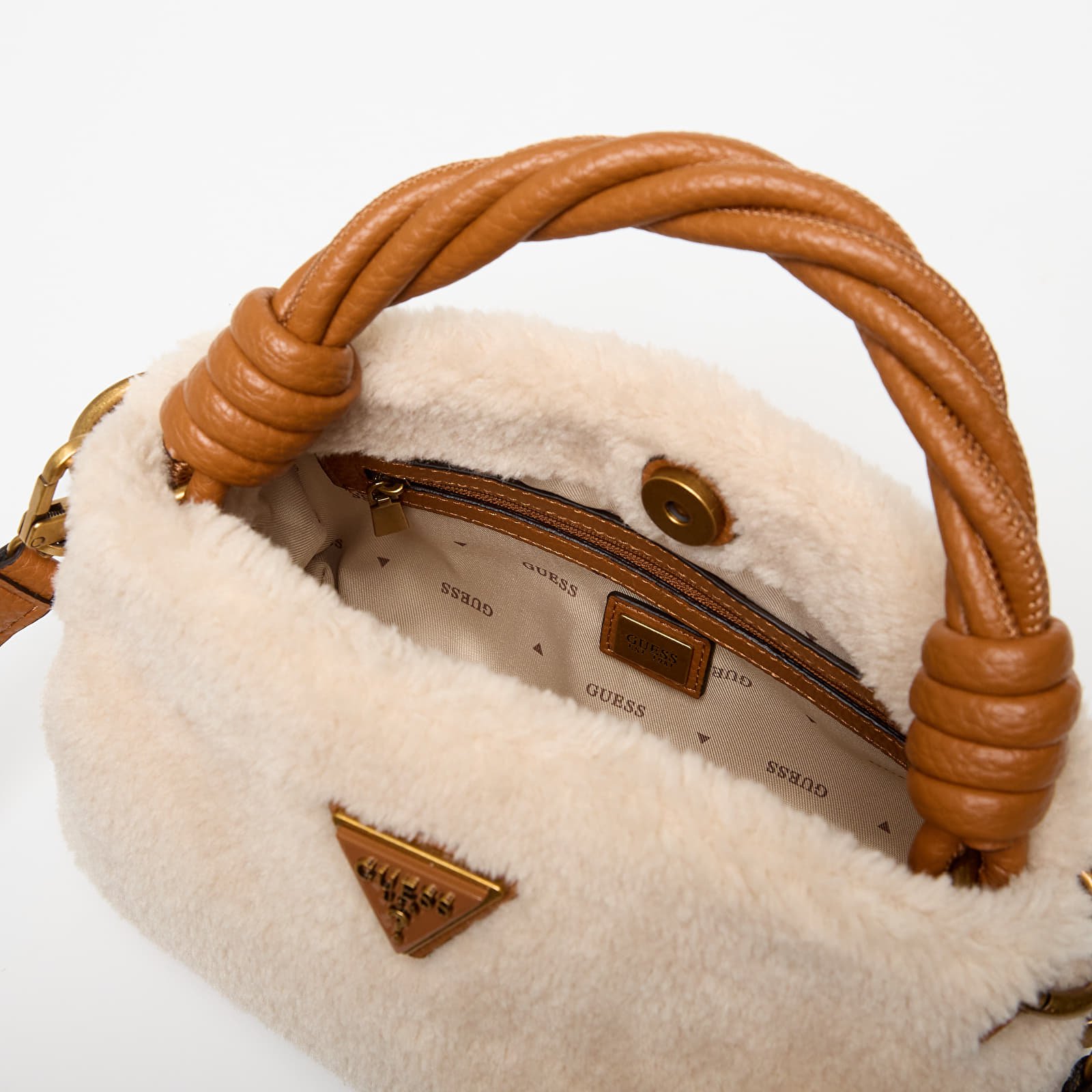 Handväskor Guess Shaida Top Handle Crossbody Ntc