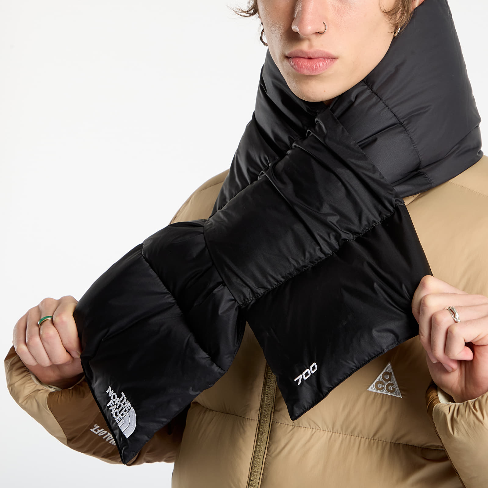 Skjerf for menn The North Face Nuptse Scarf TNF Black/ TNF Black