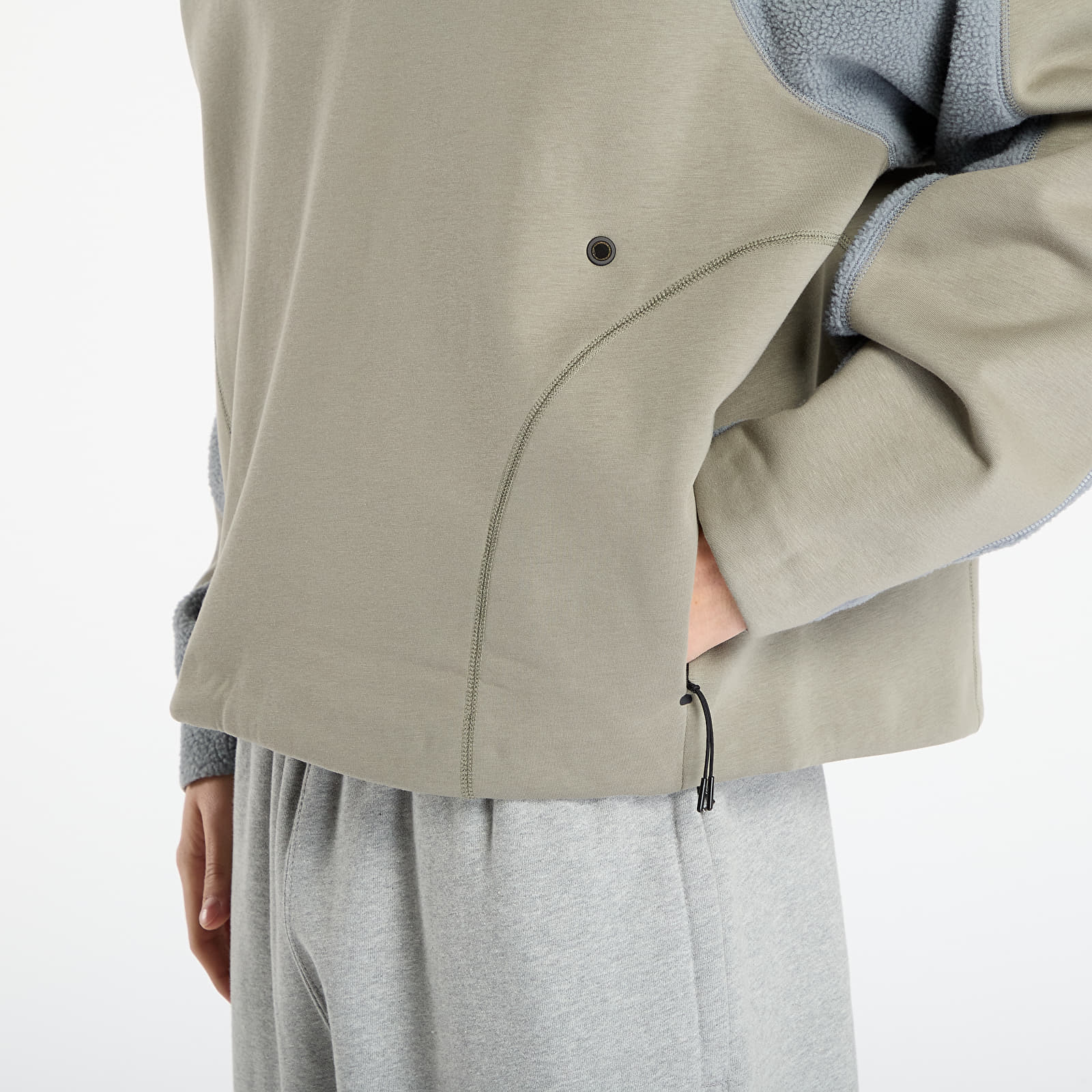 Hanorace pentru bărbați Nike Tech Boreas Men's Oversized Hoodie Light Army/ Cool Grey/ Black