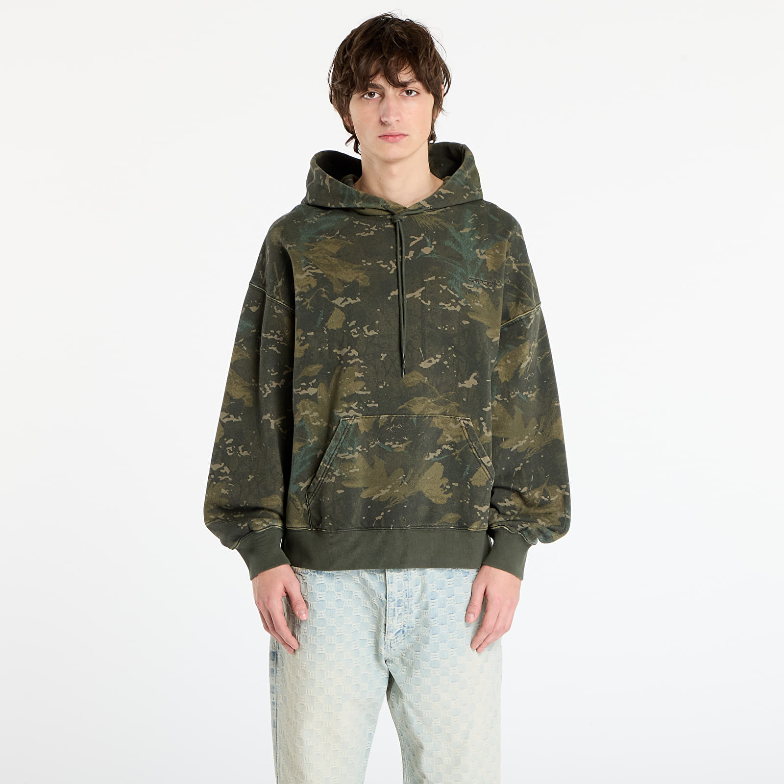 Мъжки суичъри Carhartt WIP Hooded Benton Sweat Camo Combi/ Green Garment Dyed