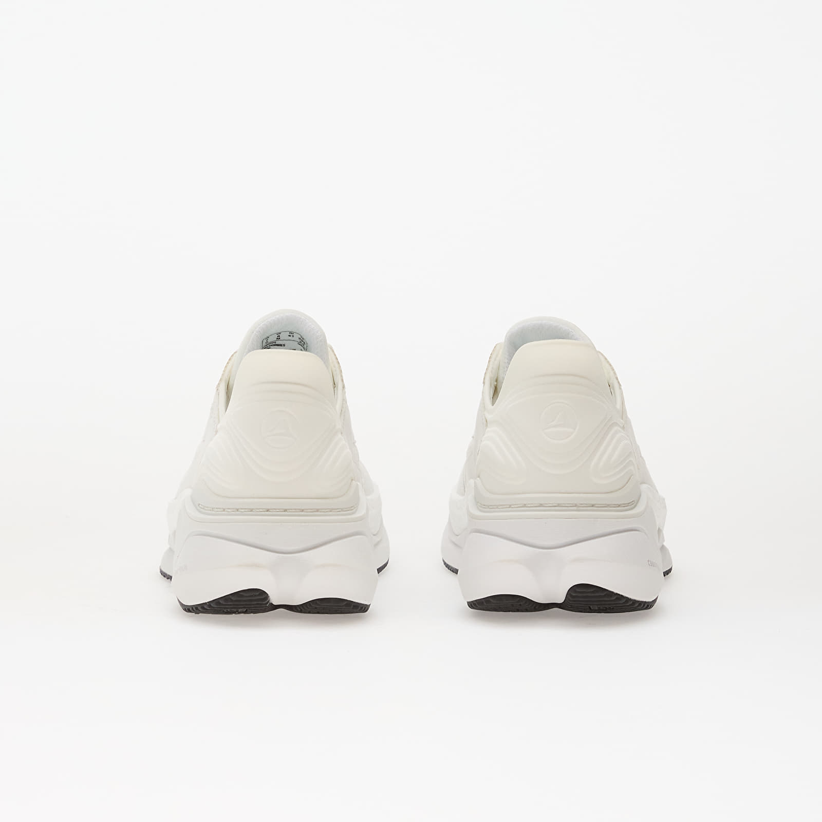 Încălțăminte și sneakerși pentru bărbați Clarks Pace White