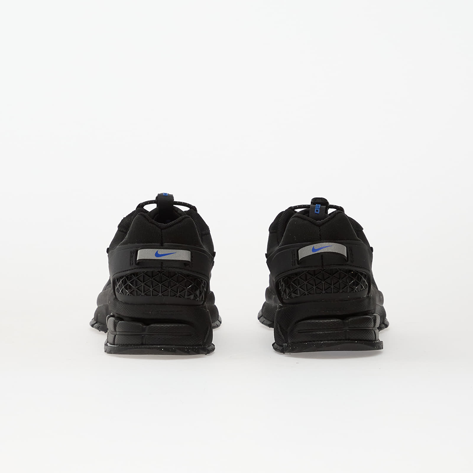 Încălțăminte și sneakerși pentru femei Nike Zoom Vomero Roam Black/ Black-Black-Racer Blue