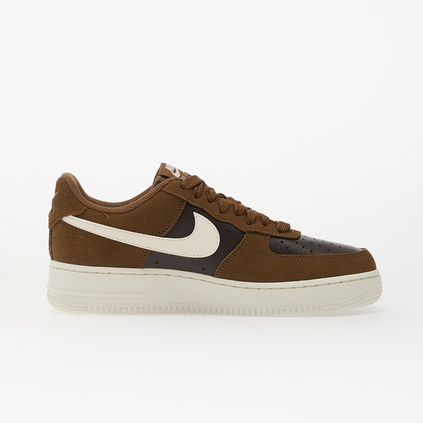 Încălțăminte și sneakerși pentru femei Nike Wmns Air Force 1 '07 Mosswood Brown/ Sail-Velvet Brown