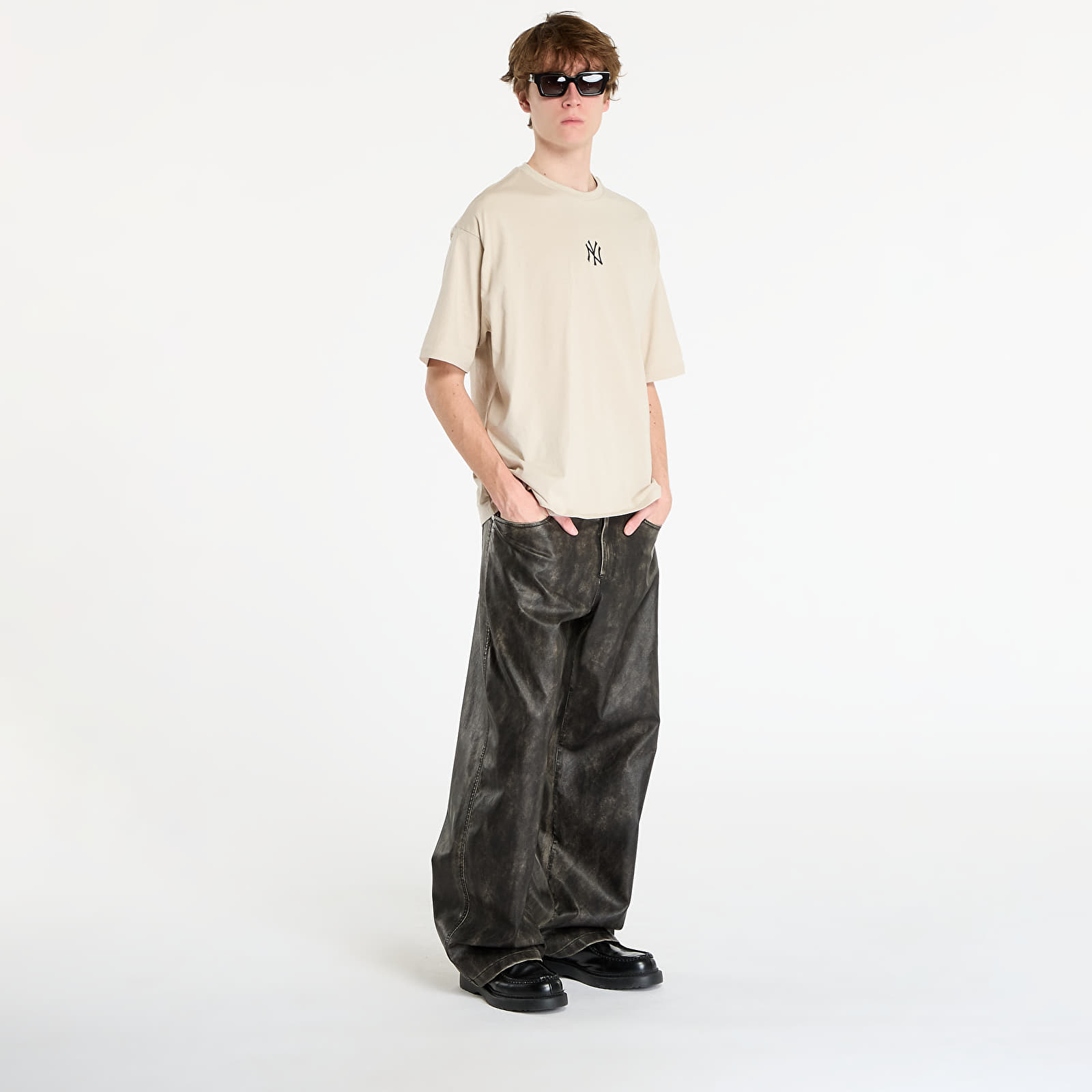 Мъжки тениски New Era MLB Nos Le Midi Os Tee New York Yankees UNISEX Stone