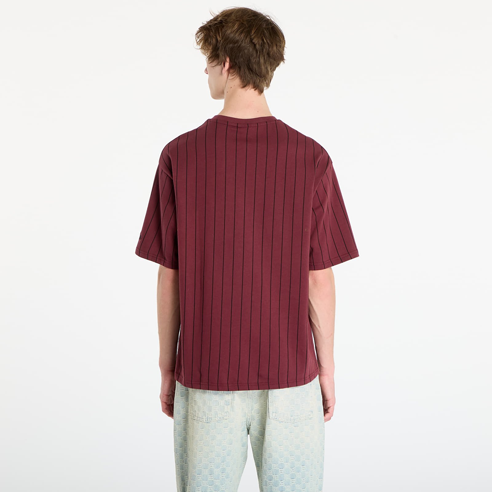 Pánská trička New Era Pinstripe Os Tee UNISEX Frosted Burgundy