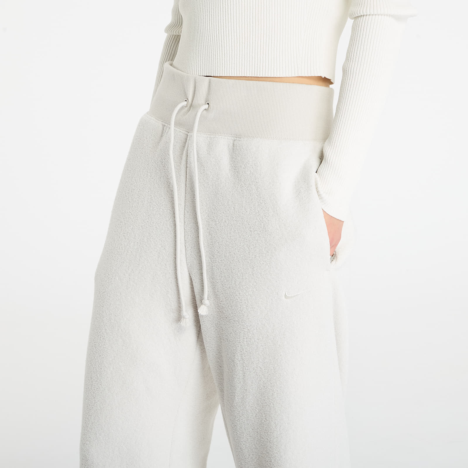 Bikses Nike Sportswear Phoenix Plush Women's High-Waisted Wide-Leg Cozy Fleece Pants Light Bone/ Sail