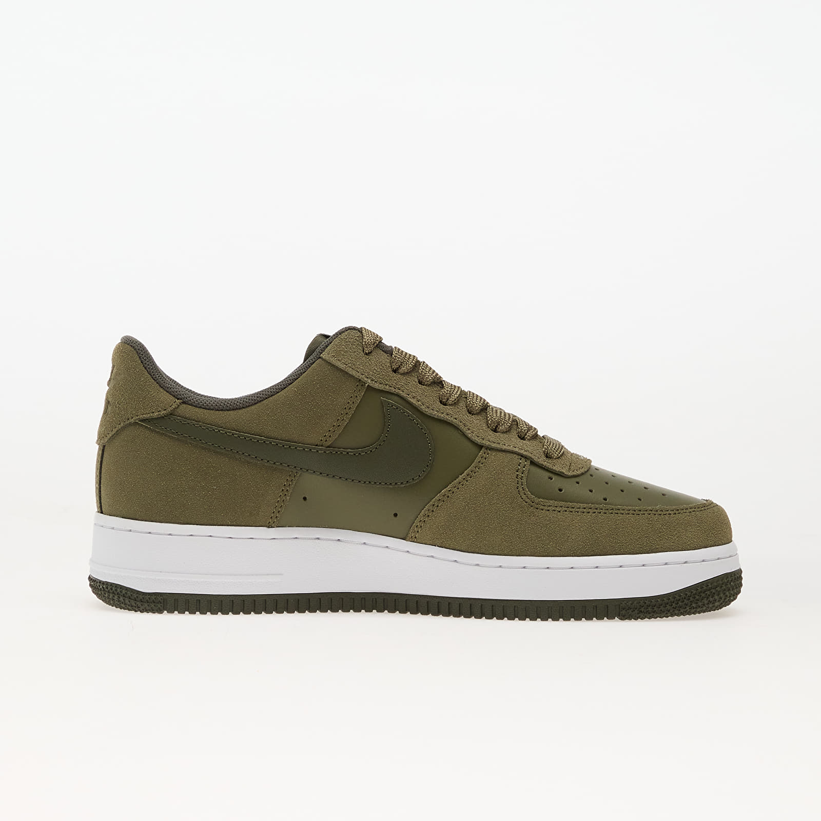 Чоловіче взуття Nike Air Force 1 '07 Lv8 Medium Olive/ Cargo Khaki-White